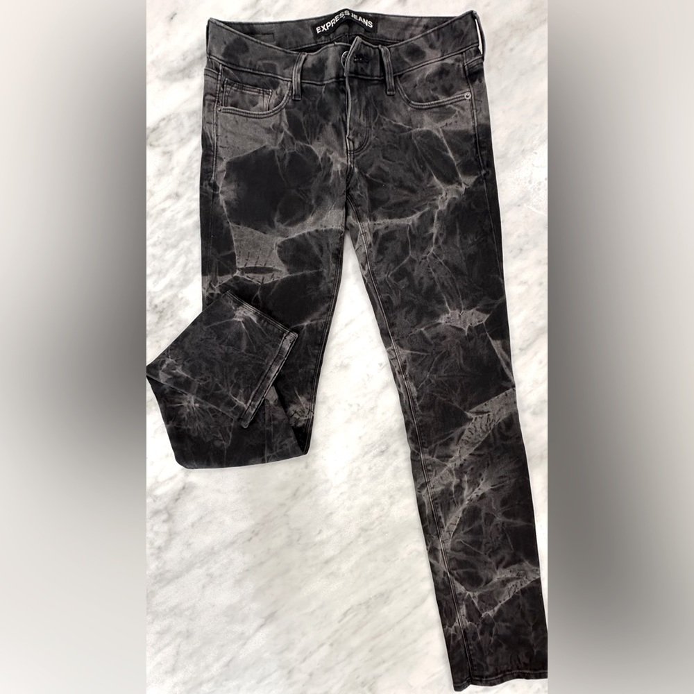 EXPRESS Grey & Black Tie Dye Mia Denim Size 2